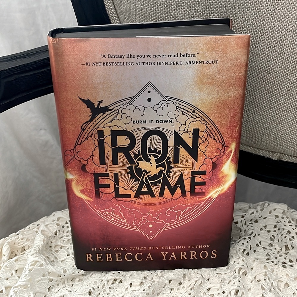 Iron Flame by Rebecca Yarros (1st first edition/ print) - black sprayed edges